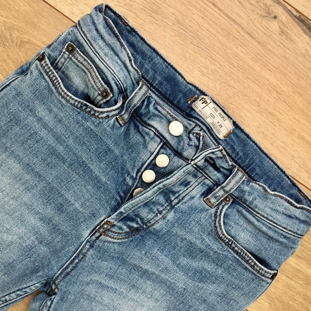 super cute free people cropped straight leg jeans